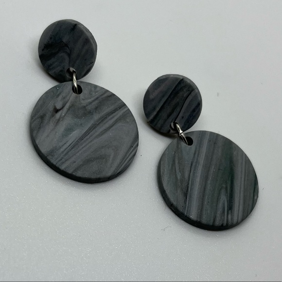 Handcrafted Clay Earrings - Picture 2 of 4